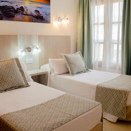 Klayman Olivina לוס כריסטיאנוס