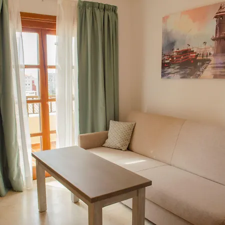 Klayman Olivina מלון