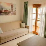 Klayman Olivina Hotel