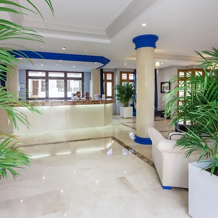 酒店 Klayman Olivina 4*