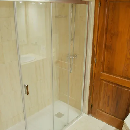 酒店 Klayman Olivina 4*